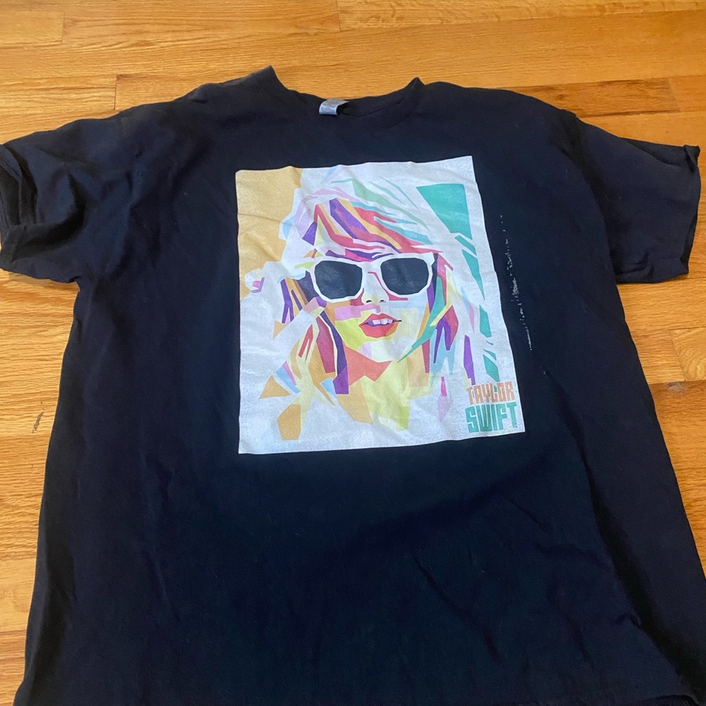Taylor swift T-Shirt with Colorful Print